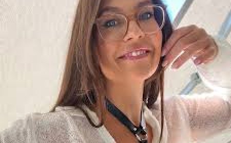 Zooemoore: Bridging Technology, Nature, Pets, and Creative Expression