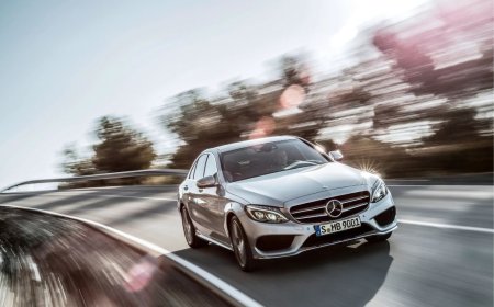 How to Get a Cheap Mercedes Rent in Dubai Today