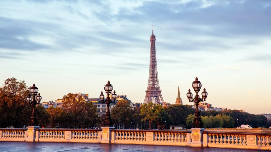 Cheap Tickets to Paris & Cheapest Airline Flight Deals