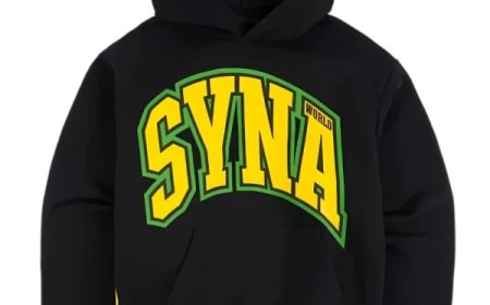 Stay Effortlessly Warm: Syna Hoodie Collection for 2025