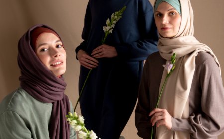 Colorful Abayas to Brighten Your Modest Wardrobe