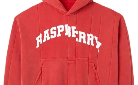 Raspberry Hills Fashion: Where Minimalism Meets Bold Expression