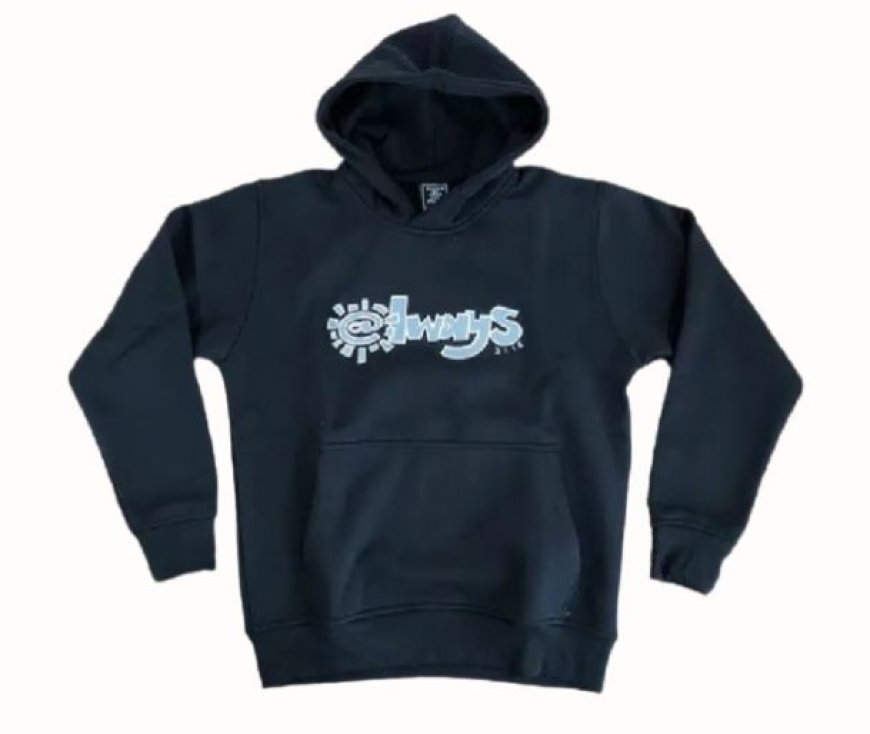 Lacing It Right: The Best Sneakers to Wear with Your Adwysd Hoodie