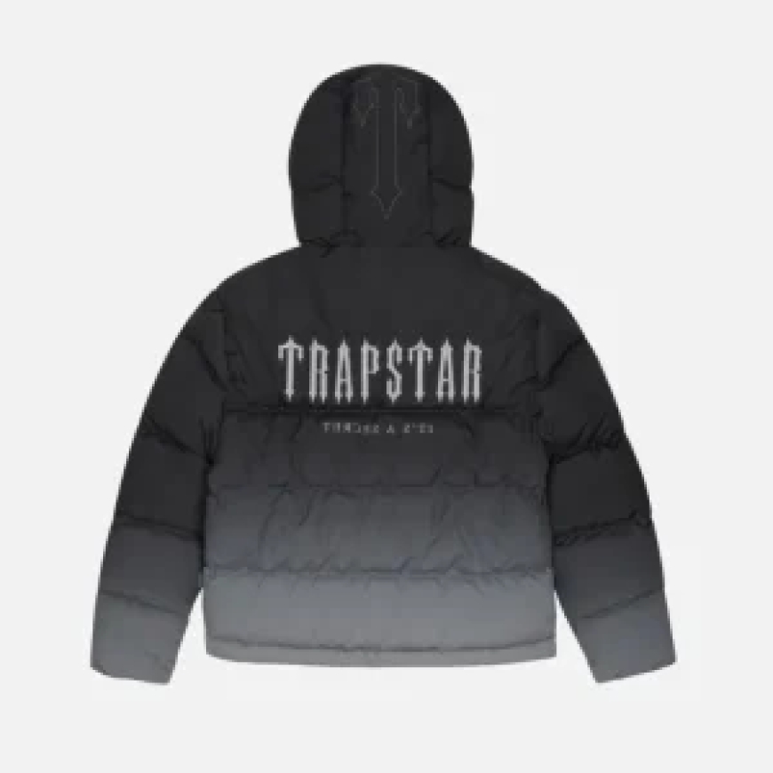 Trapstar Online Shopping Experience at Store