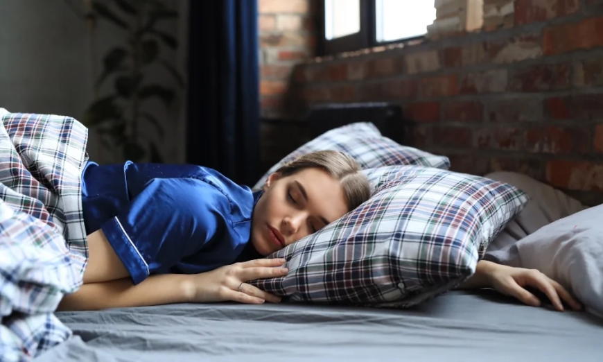 Why Am I Sleeping Too Much All of a Sudden? Causes, Signs & How to Take Back Control